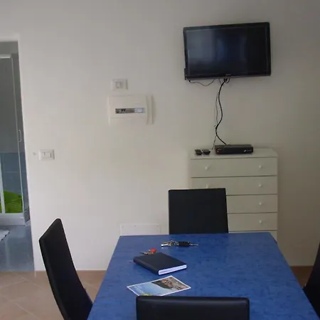 Apartamento In Mit Privatem Garten *